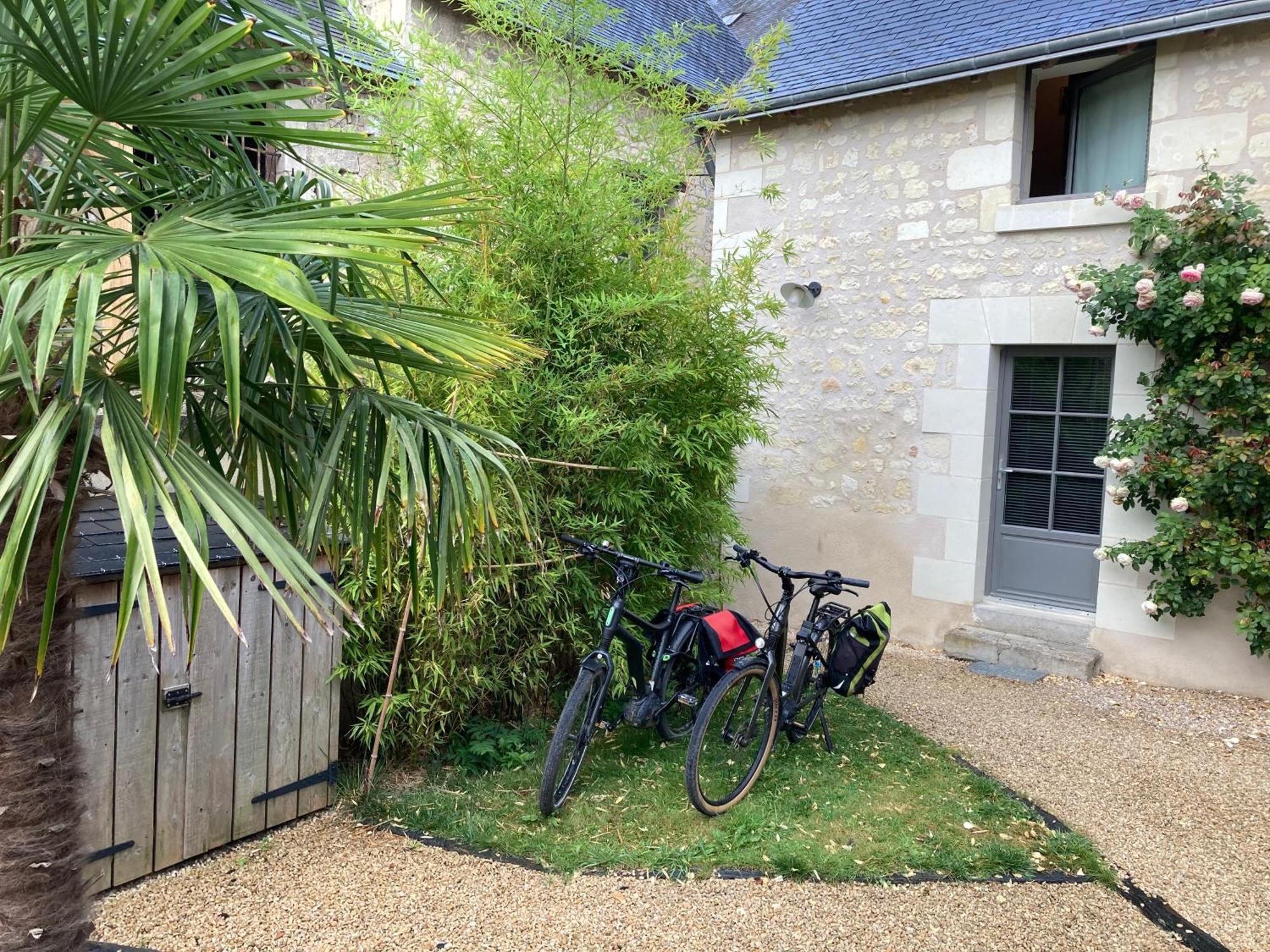 Chambres D'Hotes Rue Du Poids Bourgueil Ngoại thất bức ảnh