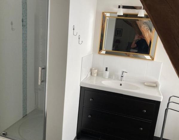 Chambres D'Hotes Rue Du Poids Bourgueil Ngoại thất bức ảnh